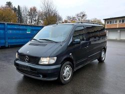 Blau Gebraucht 1998 Mercedes Vito Van / Kleinbus | 2.790 €