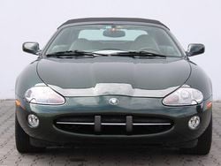 Grün Gebraucht 1997 Jaguar XK8 Cabrio | 32.999 €