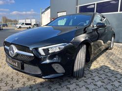Nachtschwarz unilack Gebraucht 2018 Mercedes A200 Kleinwagen | 19.800 € (Fairer Preis)