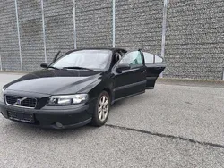 Diamantschwarz Gebraucht 2001 Volvo S60 Limousine | 5.400 €
