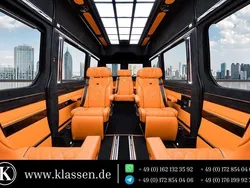 Schwarz Neu 2024 Mercedes Sprinter Business Van | 243.950 €