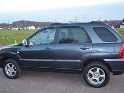 Blau Gebraucht 2010 Kia Sportage Attract SUV | 4.900 € (Guter Preis)