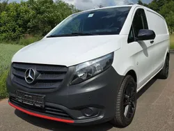 Weiß Gebraucht 2017 Mercedes Vito Van / Kleinbus | 17.500 € (Fairer Preis)