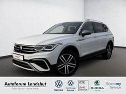 Weiss pure white Gebraucht 2022 VW Tiguan Allspace Elegance SUV | 35.890 € (Guter Preis)