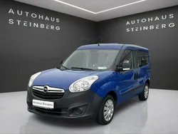 Blau Gebraucht 2012 Opel Combo Van / Kleinbus | 10.850 €