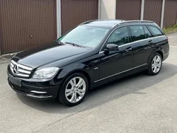 Obsidianschwarz Gebraucht 2011 Mercedes C200 Kombi | 7.590 € (Guter Preis)