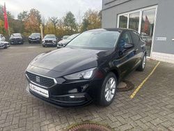 Schwarz Gebraucht 2024 Seat Leon Style Limousine | 22.500 € (Fairer Preis)