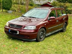 Rot Gebraucht 2002 Opel Astra Kombi | 500 € (Superpreis)
