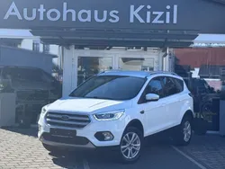 Weiß Gebraucht 2018 Ford Kuga Cool & Connect SUV | 11.511 € (Superpreis)