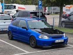 Blau Gebraucht 2001 Honda Civic Kleinwagen | 3.200 €