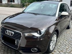 Braun Gebraucht 2011 Audi A1 S-Line Kleinwagen | 7.500 € (Fairer Preis)