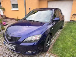 Blau Gebraucht 2005 Mazda 3 Comfort Limousine | 2.500 € (Fairer Preis)