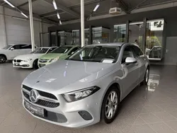 Iridiumsilber metalliclack (metallic) Gebraucht 2018 Mercedes A220 Progressive Limousine | 22.490 € (Superpreis)