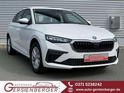 Weiß Gebraucht 2024 Skoda Scala Kleinwagen | 22.170 € (Fairer Preis)