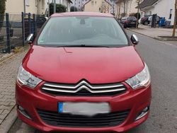 Rot Gebraucht 2013 Citroën C4 SELECTION Limousine | 6.900 € (Etwas zu teuer)