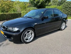 Schwarz Gebraucht 2002 BMW 325 M Sport Limousine | 12.450 €