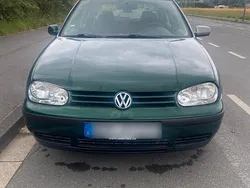 Grün Gebraucht 1999 VW Golf IV Limousine | 600 € (Guter Preis)