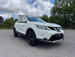 Weiß Gebraucht 2017 Nissan Qashqai 360º SUV | 16.499 € (Fairer Preis)