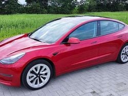Rot Gebraucht 2022 Tesla Model 3 Long Range AWD Limousine | 33.800 € (Etwas zu teuer)