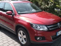 Rot Gebraucht 2015 VW Tiguan LOUNGE SUV | 13.900 € (Guter Preis)