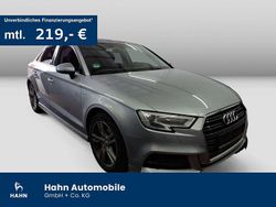 Florettsilber metallic Gebraucht 2018 Audi A3 S-Line Limousine | 16.430 € (Guter Preis)