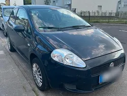 Blau Gebraucht 2009 Fiat Punto Kleinwagen | 1.000 €