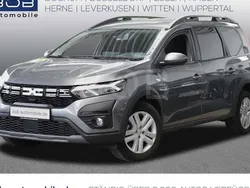 Grau Gebraucht 2023 Dacia Jogger Expression Kombi | 19.970 € (Fairer Preis)