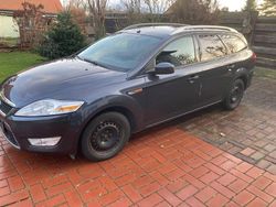 Schwarz Gebraucht 2010 Ford Mondeo Ambiente Kombi | 3.500 € (Fairer Preis)