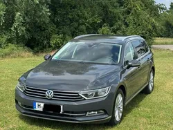 Grau Gebraucht 2017 VW Passat Highline Limousine | 15.500 € (Superpreis)