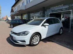 White silver metallic Gebraucht 2017 VW Golf VII Comfortline Kleinwagen | 12.950 € (Fairer Preis)