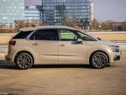 Grau Gebraucht 2018 Citroën C4 Picasso Shine Van / Kleinbus | 12.200 € (Fairer Preis)