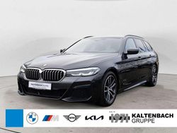 Grau Gebraucht 2022 BMW 530 M Sport Kombi | 39.790 € (Fairer Preis)