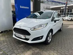Weiß Gebraucht 2017 Ford Fiesta Celebration Kleinwagen | 9.500 € (Guter Preis)