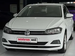 Weiß Gebraucht 2018 VW Polo Comfortline Kleinwagen | 10.950 € (Guter Preis)