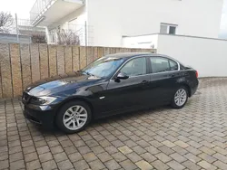 Schwarz Gebraucht 2005 BMW 325 Sport Line Limousine | 11.950 € (Teuer)
