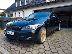 Schwarz Gebraucht 2009 BMW 318 Performance Kombi | 5.900 € (Fairer Preis)
