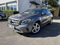 Mountaingrau Gebraucht 2019 Mercedes GLA180 Urban SUV | 20.900 € (Fairer Preis)