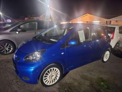 Blue metallic Gebraucht 2010 Toyota Aygo Cool Kleinwagen | 3.790 € (Etwas zu teuer)
