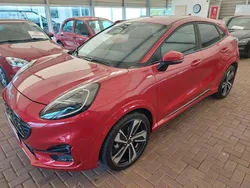 Rot Gebraucht 2023 Ford Puma Gen-E ST-Line X Limousine | 19.500 €