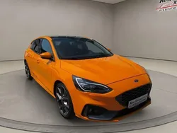Tropicalorange metallic Gebraucht 2019 Ford Focus ST Kleinwagen | 21.750 € (Fairer Preis)