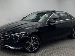 Obsidianschwarz (metallic) Gebraucht 2021 Mercedes E400 Avantgarde Limousine | 47.400 € (Fairer Preis)