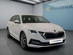 Weiß Gebraucht 2023 Skoda Octavia Kombi | 24.749 € (Etwas zu teuer)