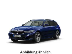 Blau Gebraucht 2023 BMW 320 Sport Line Kombi | 38.900 € (Teuer)