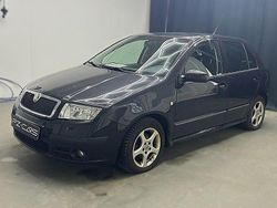Schwarz Gebraucht 2006 Skoda Fabia Limousine | 890 € (Guter Preis)