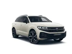 Beige Gebraucht 2024 VW Touareg Style SUV | 77.880 € (Teuer)