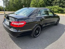 Schwarz Gebraucht 2010 Mercedes E200 Avantgarde Limousine | 12.399 € (Etwas zu teuer)