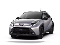 Violett (light purple (9ae)/ black mica (209)) Neu 2025 Toyota Aygo Edition Kleinwagen | 21.493 €