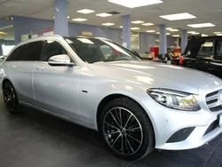 Silber metallic Gebraucht 2020 Mercedes C300e Avantgarde Kombi | 29.980 € (Guter Preis)