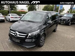 Obsidianschwarz (metallic) Gebraucht 2023 Mercedes V250 Van / Kleinbus | 53.890 € (Guter Preis)