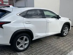 Weiß Gebraucht 2019 Lexus NX300 Executive Line SUV | 31.500 €